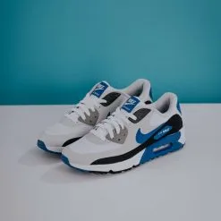Nike Air Max 90 G Golf Shoes - White/Game Royal/Black/Photon Dust 21 Nike Air Max 90 G Golf Shoes - White/Game Royal/Black/Photon Dust -All Wedges Shop Scottsdale OWENPETERSPHOTOGRAPHY 9310 scaled